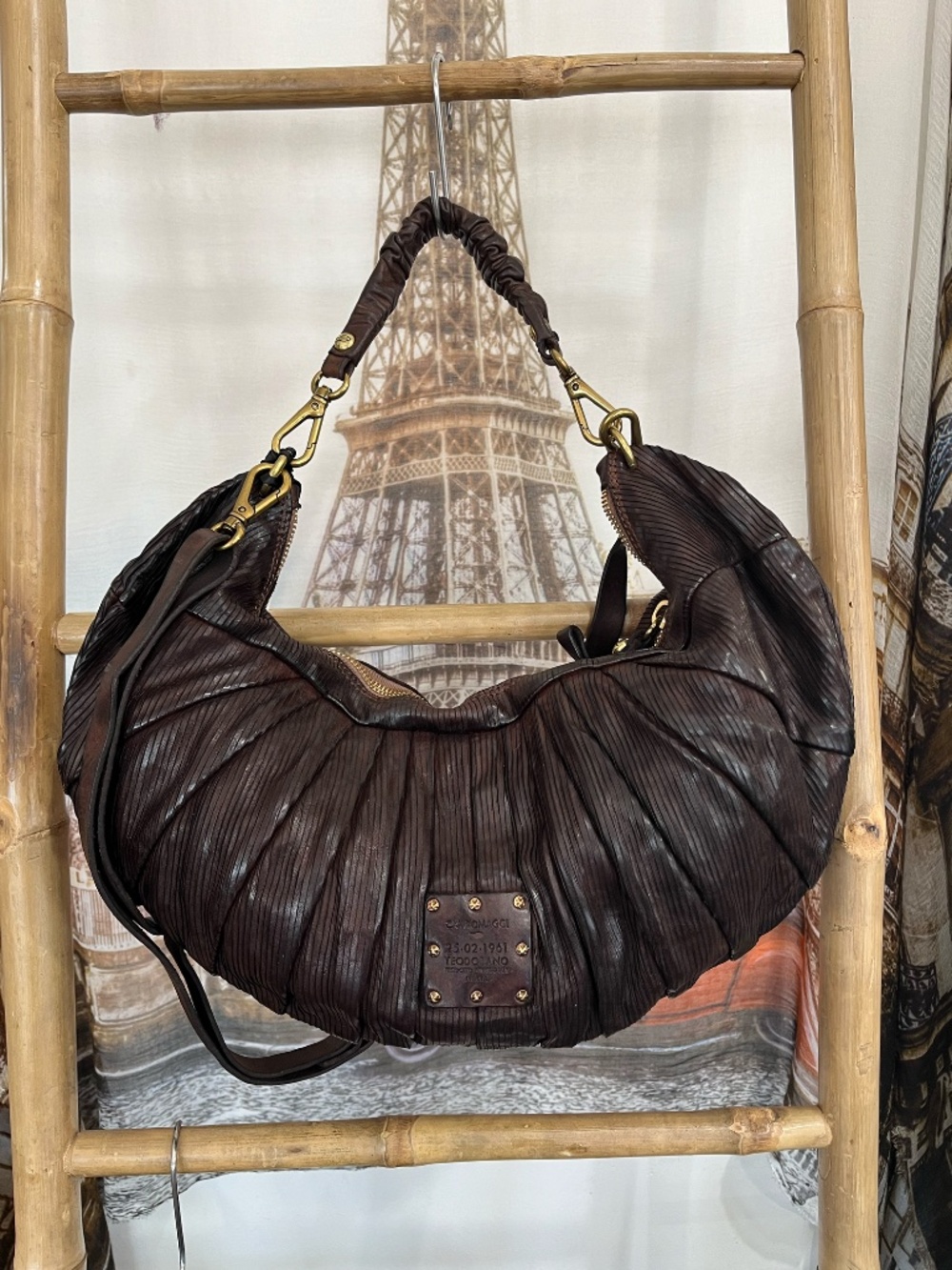 Campomaggi Shoulder Bag in Moro